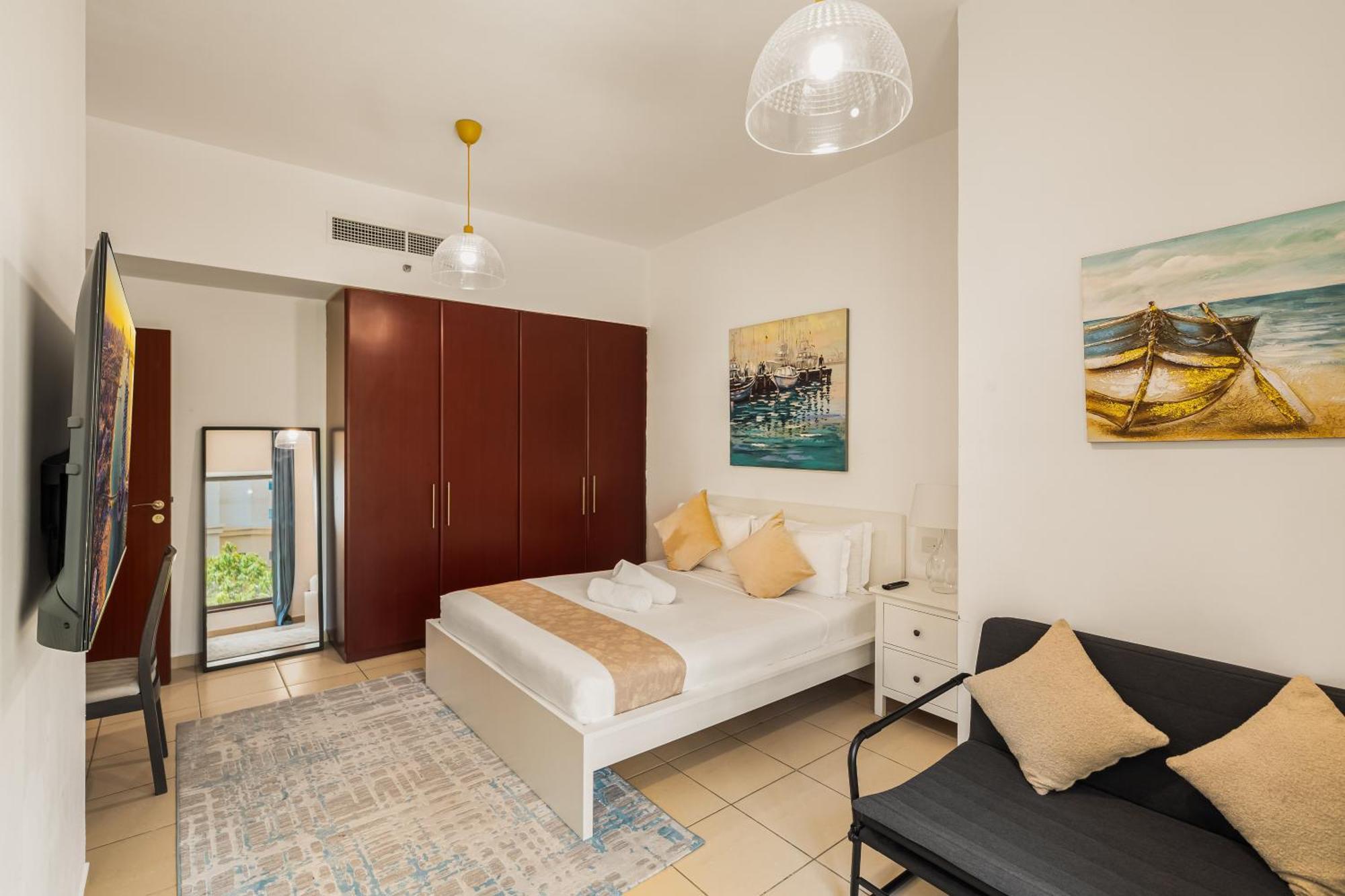 Beautiful 2Br & 4Br Apartments On Jbr Beach, Walking Distance To Bluewaters Island - By Sunkissed Holiday Homes Дубай Экстерьер фото