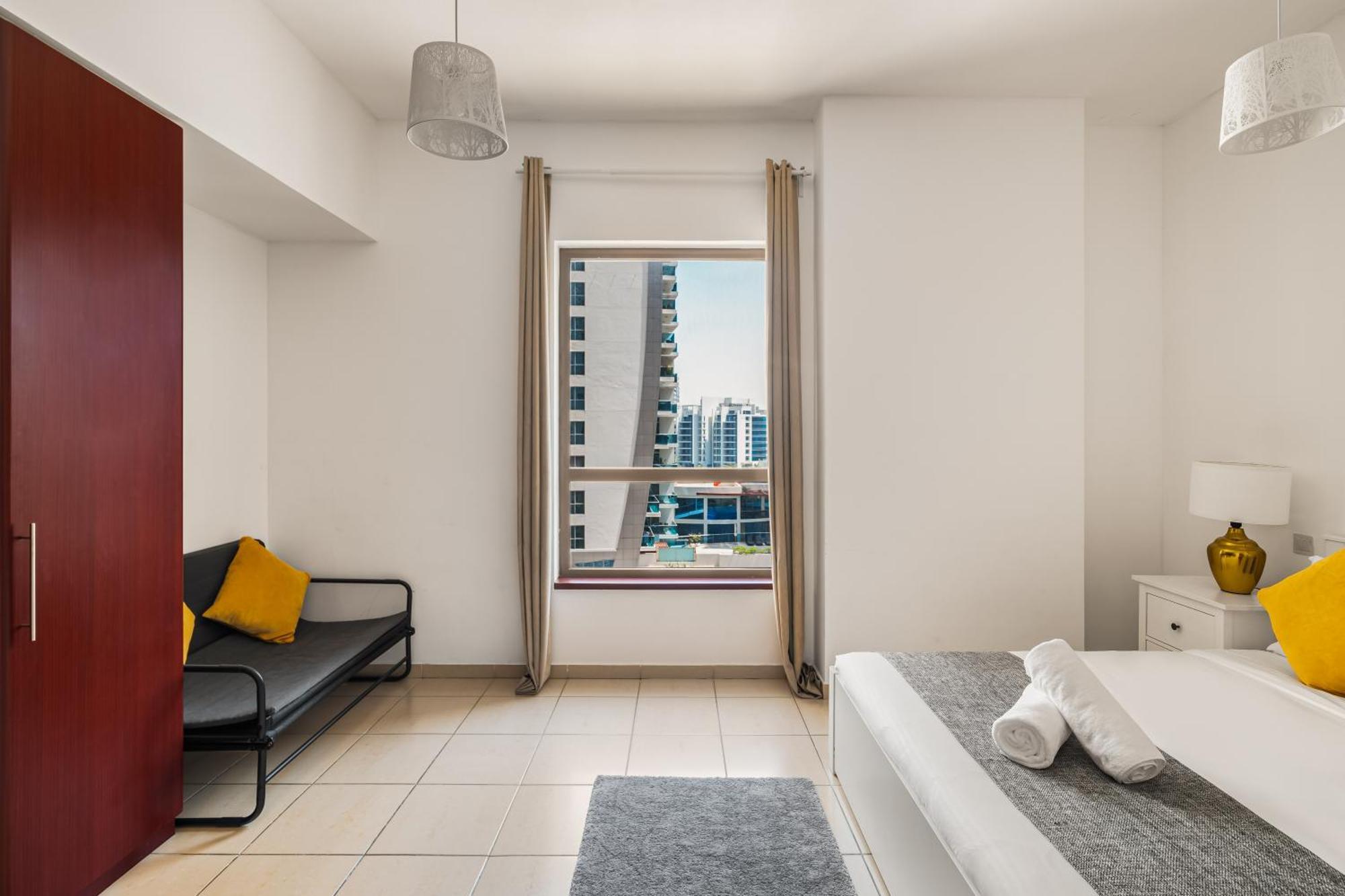 Beautiful 2Br & 4Br Apartments On Jbr Beach, Walking Distance To Bluewaters Island - By Sunkissed Holiday Homes Дубай Экстерьер фото