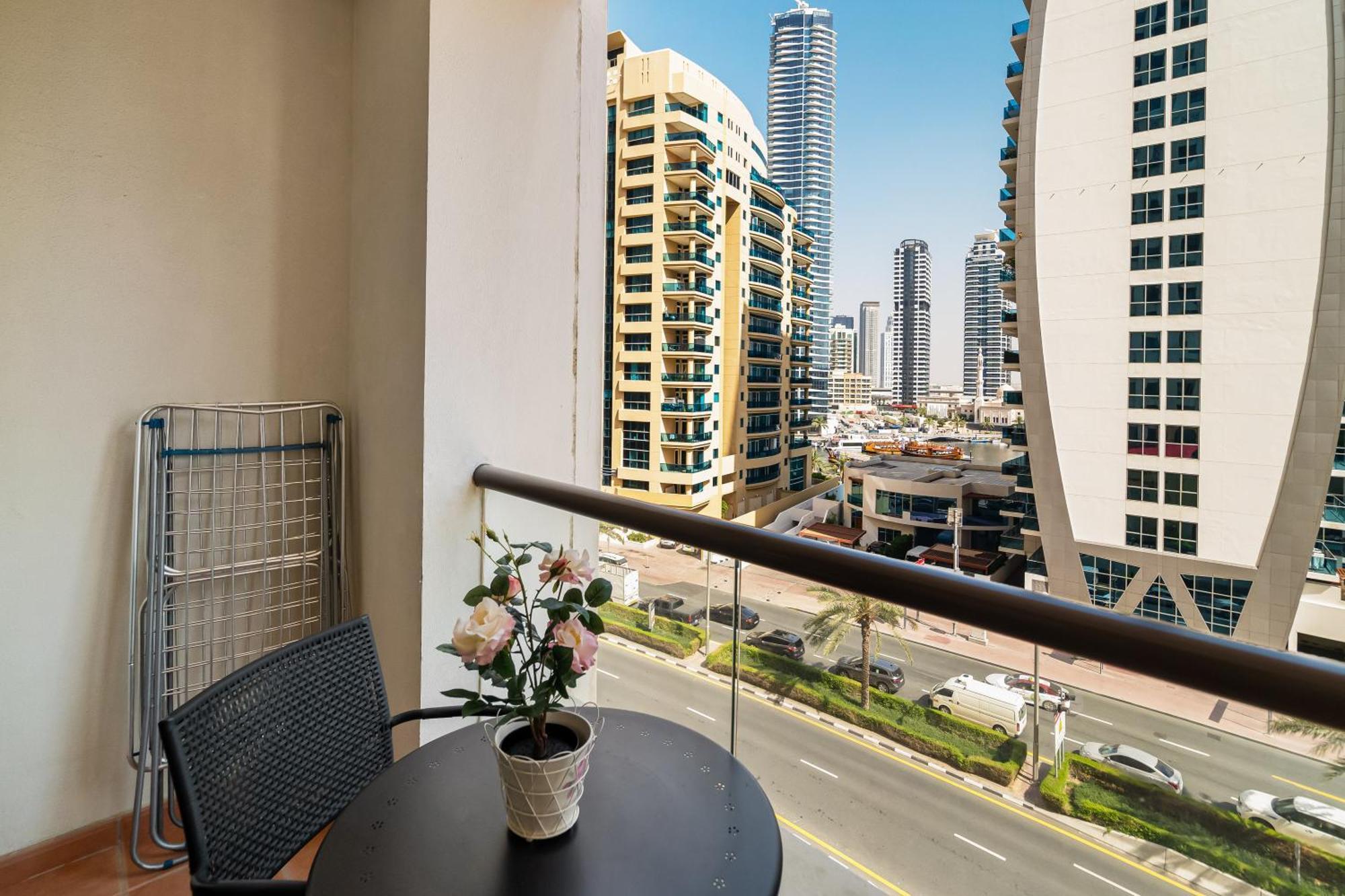 Beautiful 2Br & 4Br Apartments On Jbr Beach, Walking Distance To Bluewaters Island - By Sunkissed Holiday Homes Дубай Экстерьер фото