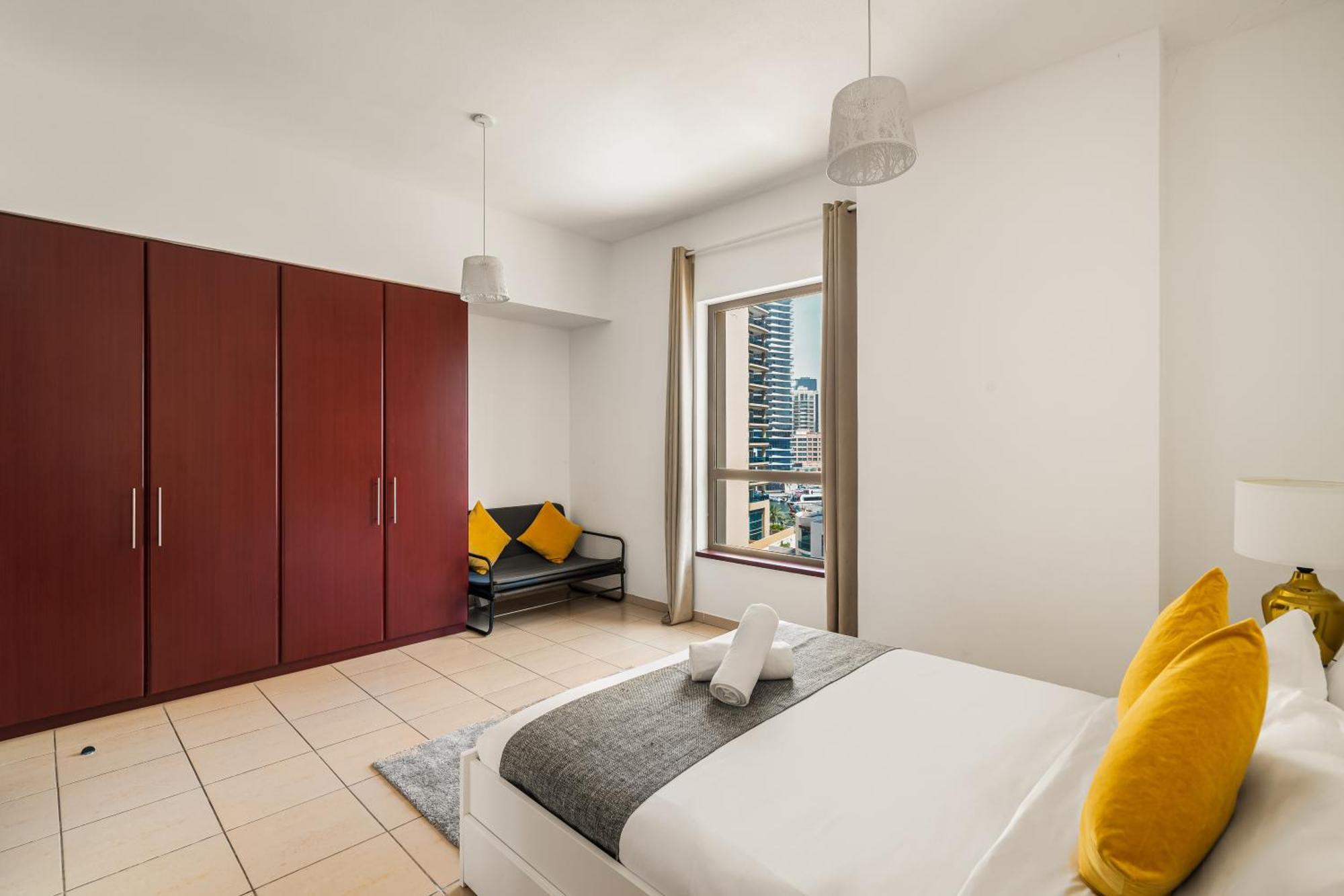 Beautiful 2Br & 4Br Apartments On Jbr Beach, Walking Distance To Bluewaters Island - By Sunkissed Holiday Homes Дубай Экстерьер фото